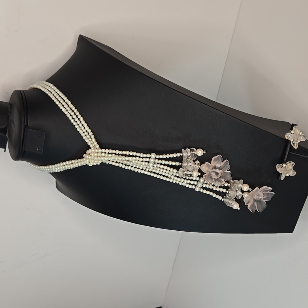 Classic Rose Quartz Stones Pearl Lariat Floral Necklace Earrings Triple Strand